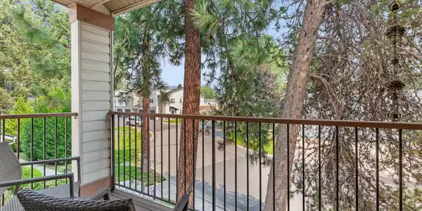 Image 2: Covered Porch