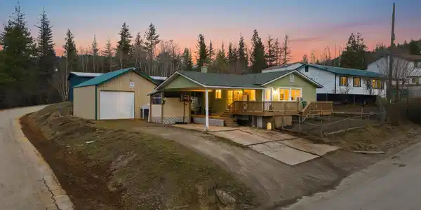 208 Rio Vista St