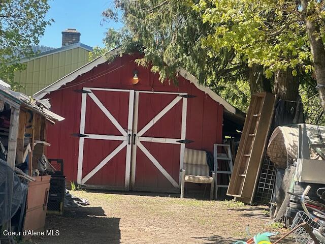Image 2: Detached Shed