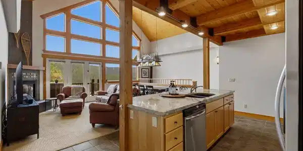 Image 4: Kitchen with a View