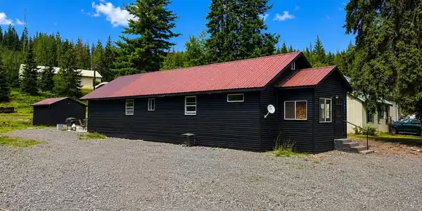 Image 4: Elk River Cabin Retreat