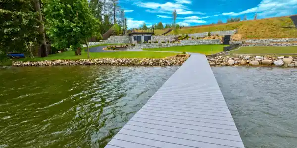 2869 E Ravine Dr