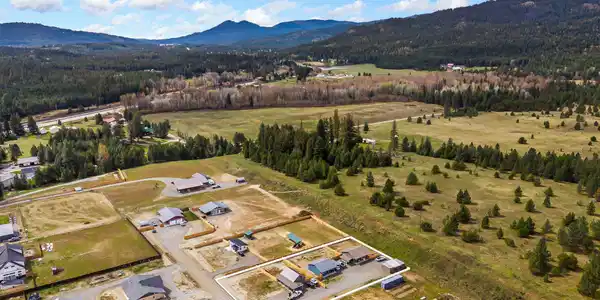 Image 2: 41_DJI_20260424021317_0590_D plotline