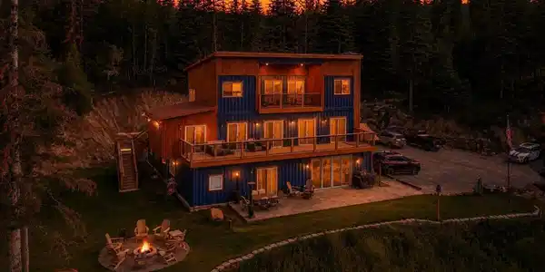 Image 3: Exterior at Dusk