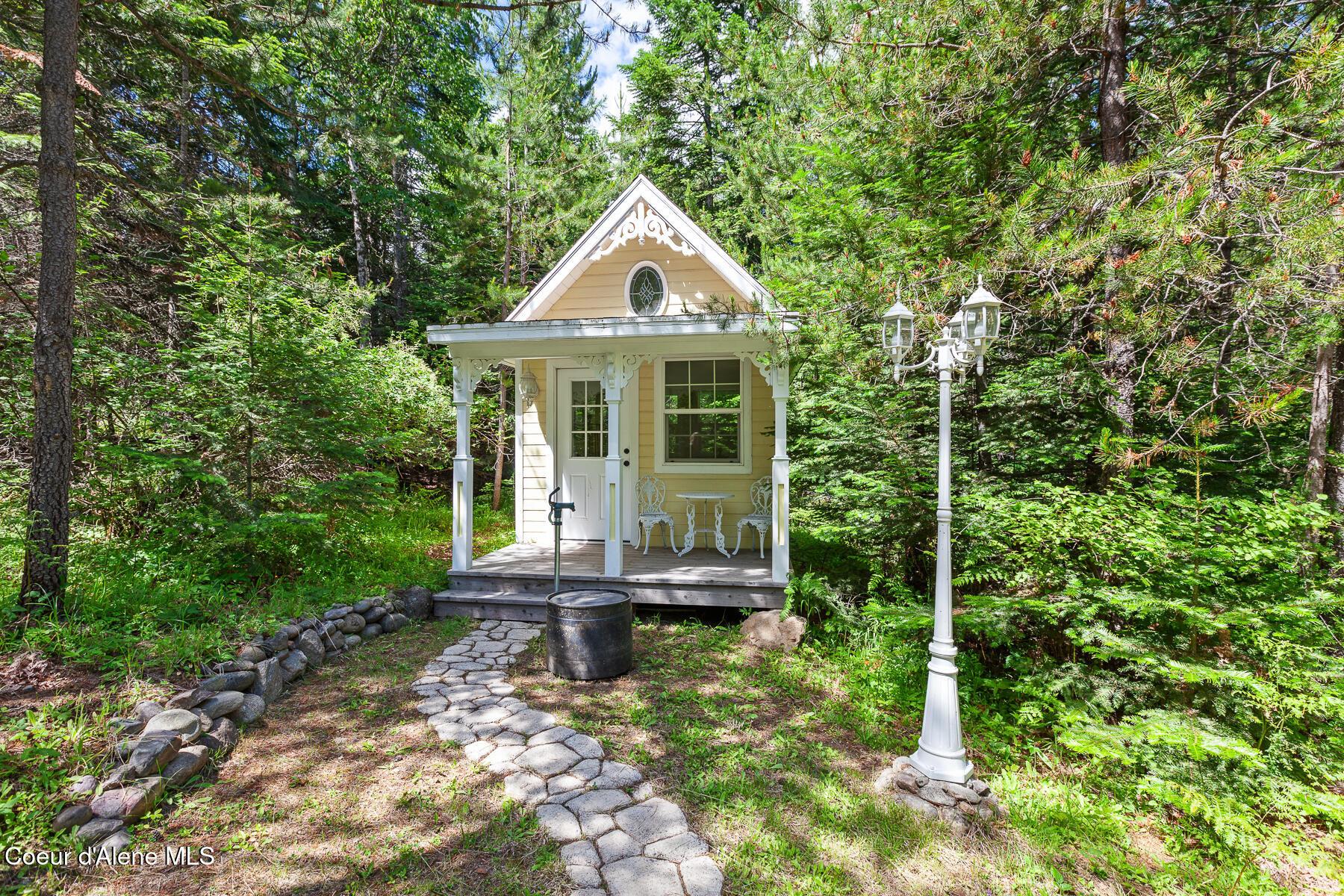 Image 1: 306PinewoodLn-1
