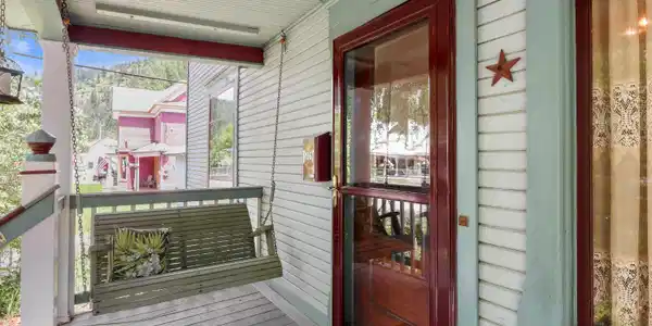 Image 2: Porch