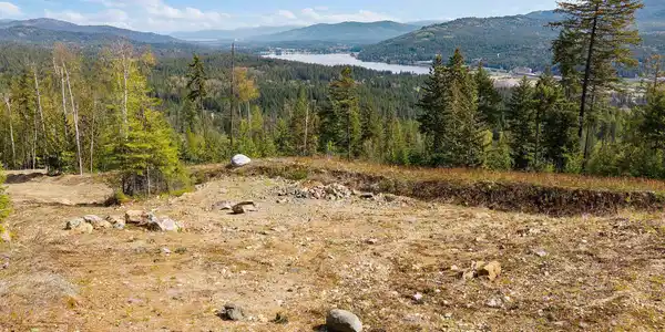Image 4: mls_DJI_20260428013813_0232_D