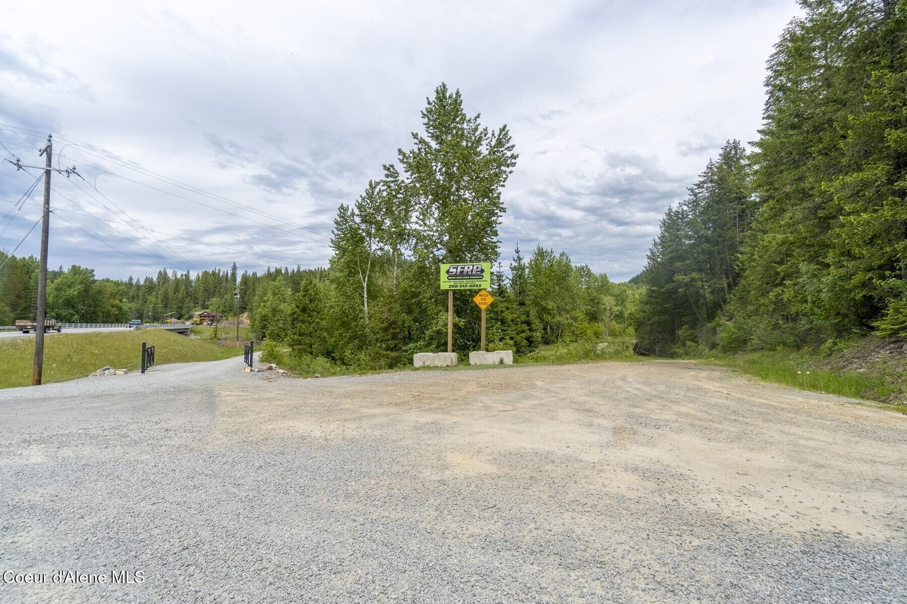 Image 4: Entry