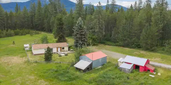 Image 2: 15707 N Ranch Valley Rd, Rathdrum Idaho