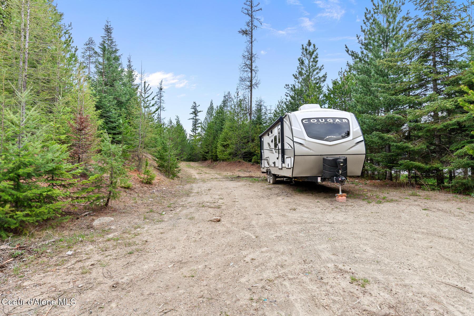 Image 4: Road to property