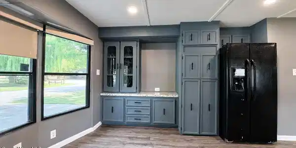 Image 3: Kitchen 3