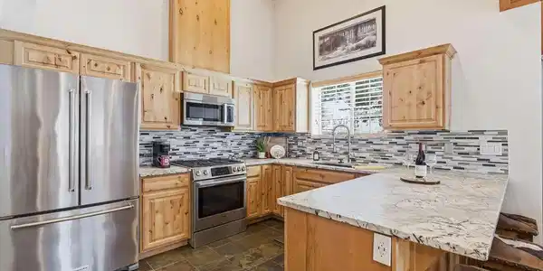 308 Ohio AVE Unit 402#