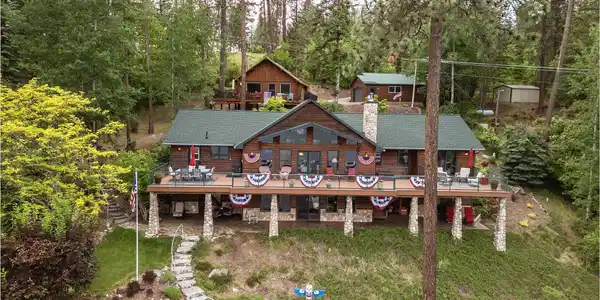 Image 2: 75-DJI_0136-HDR