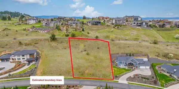 Image 2: 002-150NorthHolidayHillsDrive-LibertyLak