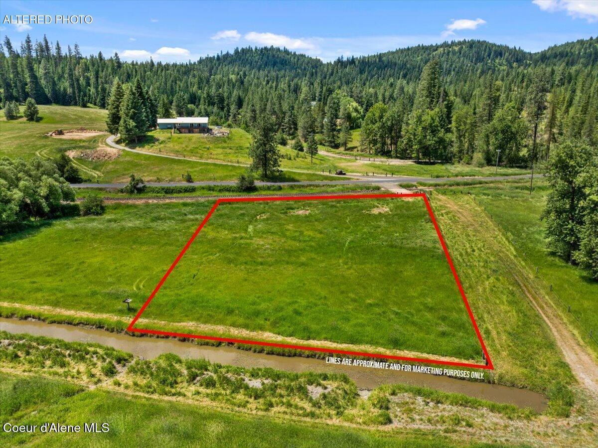 Image 2: 03-2500 St Maries River Rd