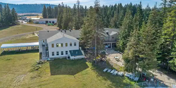 Image 2: Praeder Ranch