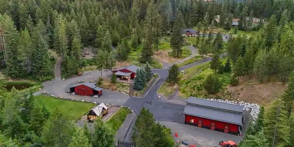 10439 W Cougar Gulch RD