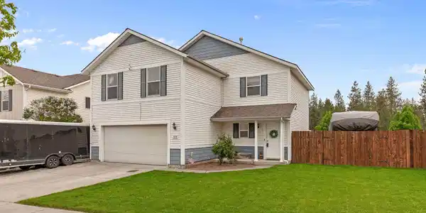 3654 W Calzado Dr