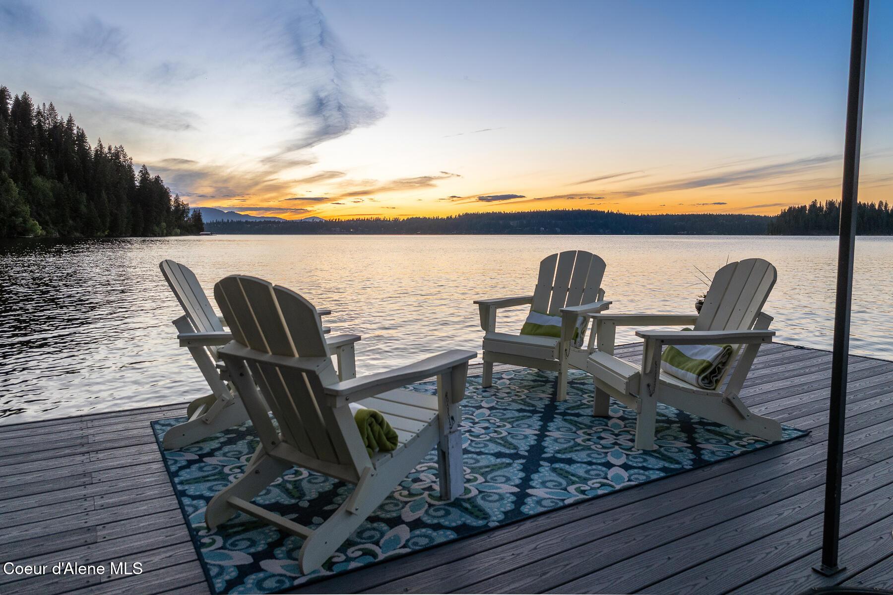 Image 2: Entertain on the Dock