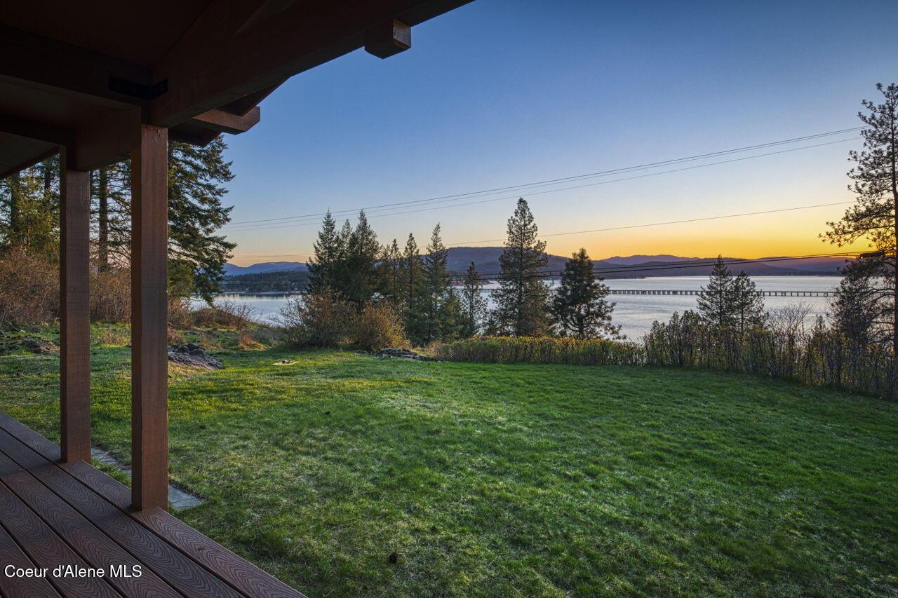 Image 2: Lake Views