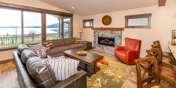44 Palouse Dr (B11)