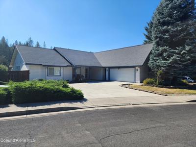 1812 E NOBLE CIR