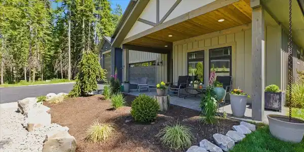 85 Camas DR