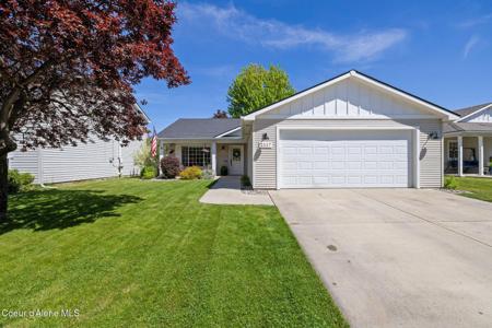 2117 W Rousseau DR