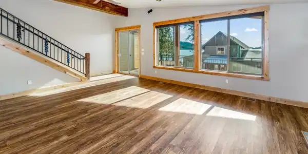 Image 2: LIving Room