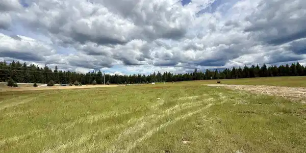Image 2: Big sky views