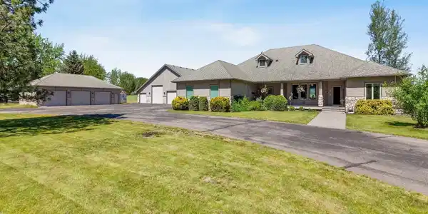 Image 3: Acreage Estate with Outbuildings