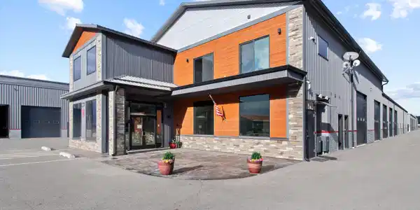 Image 2: 4419 Grange-9