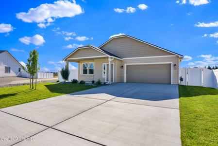 16167 N Hadley Loop