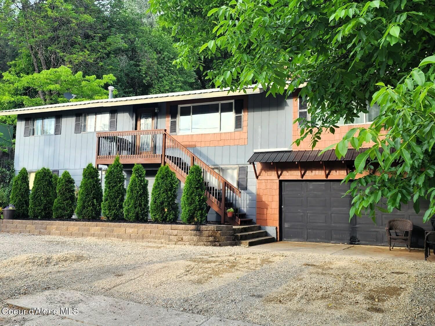 Image 2: Front of Home