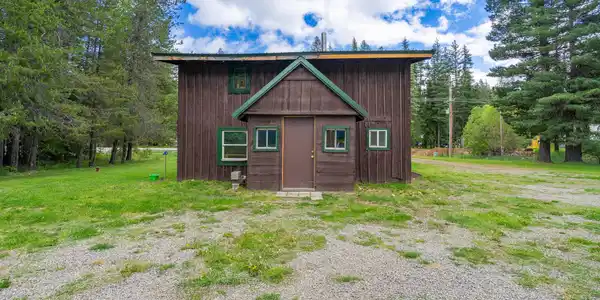 Image 3: 007-28076Idaho57-PriestLake-ID-83856-FUL