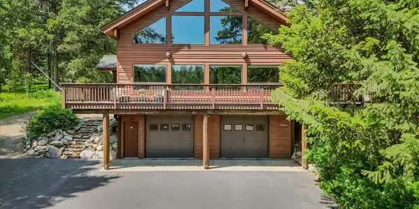 106 Stewart Dr