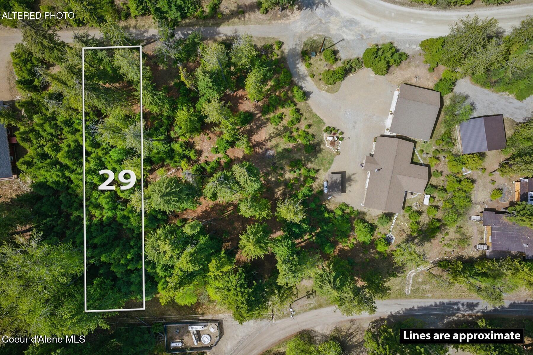 Image 2: Lot 29