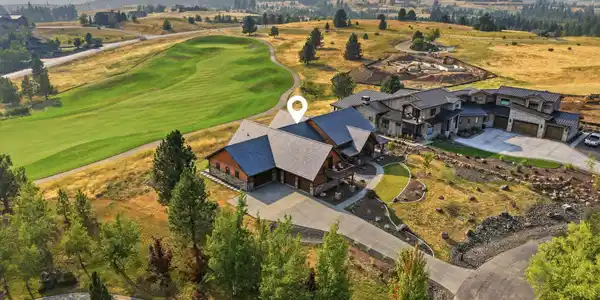 Image 3: Overlooking the 15th Fairway