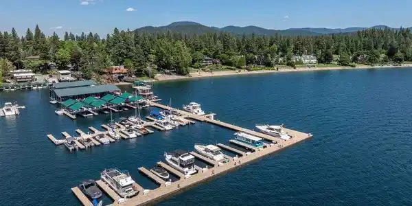 1100 E LAKESHORE DRIVE D15