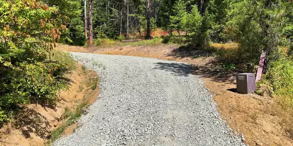 Image 2: 2_2363 stone rd