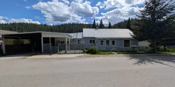 54 Elk Creek RD