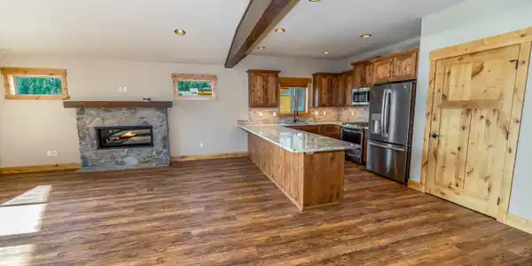 Image 3: Living Room Area
