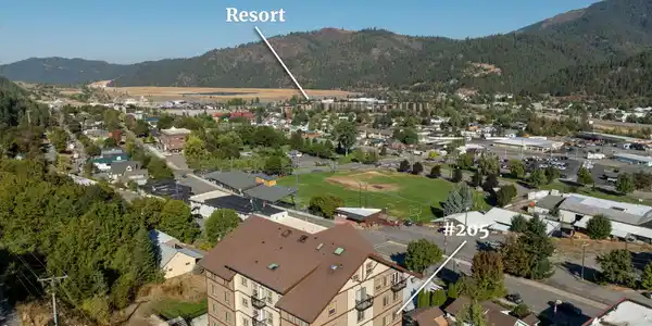 Image 4: View of Silver Mountain
