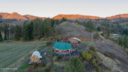 164 Beaver Nob DR