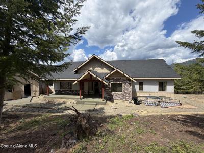 883 GROUSE MOUNTAIN RD
