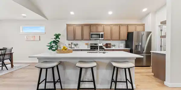Image 4: Orchard Encore - Kitchen 1