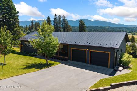 6872 Westview Drive