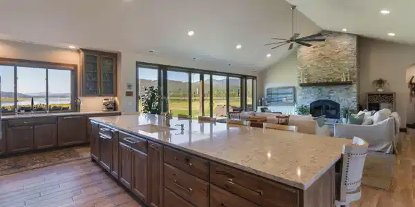 122 Sabrea Shores Road