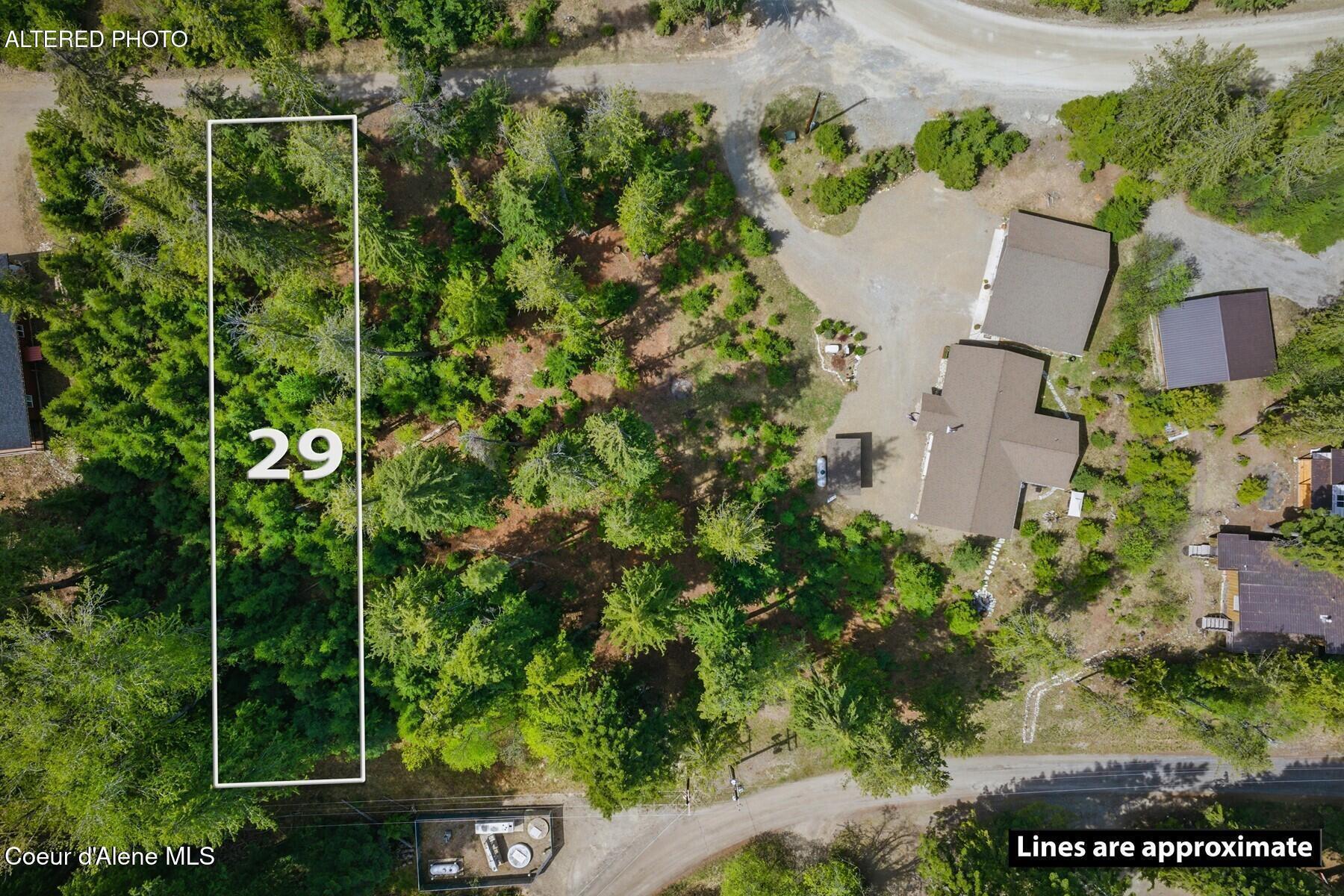 Image 2: Lot 29