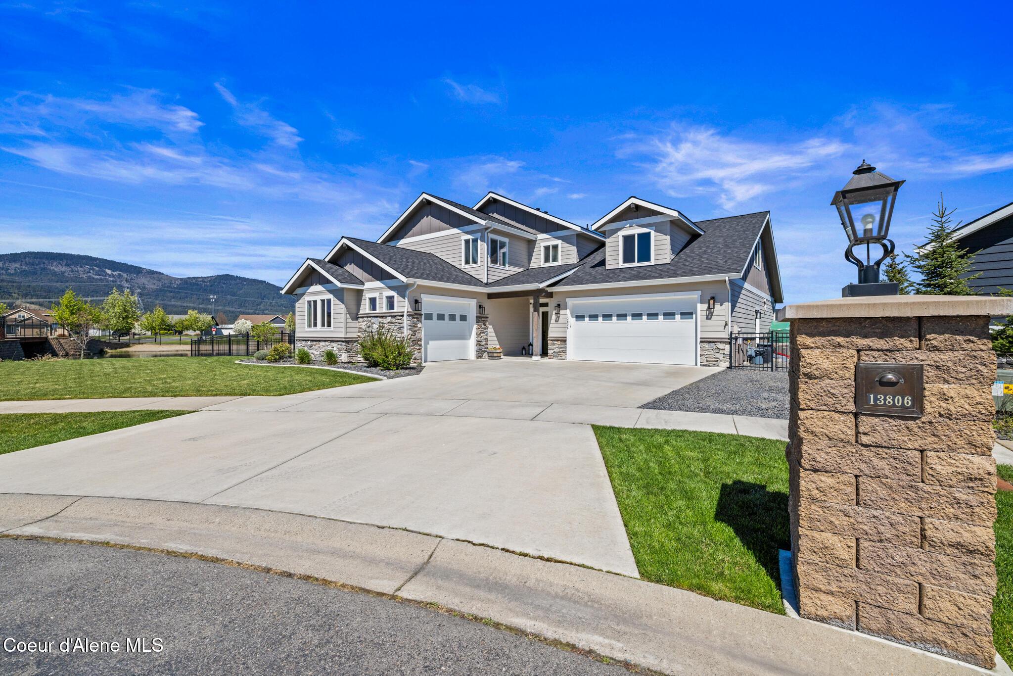 Image 2: Front of Home